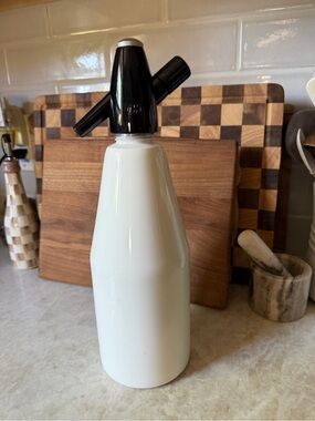 ISI white seltzer bottle